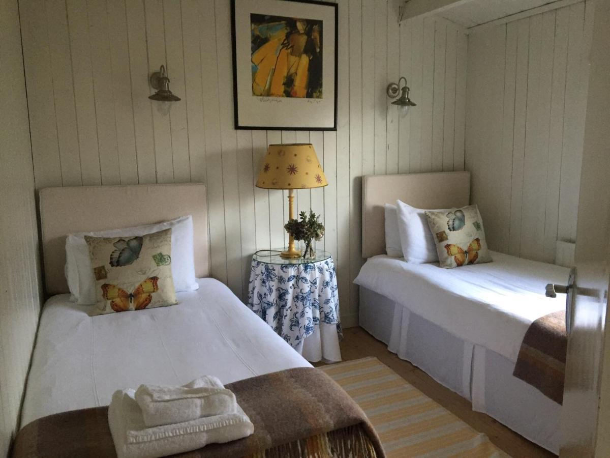 Roberts' Cottage Westport Bagian luar foto