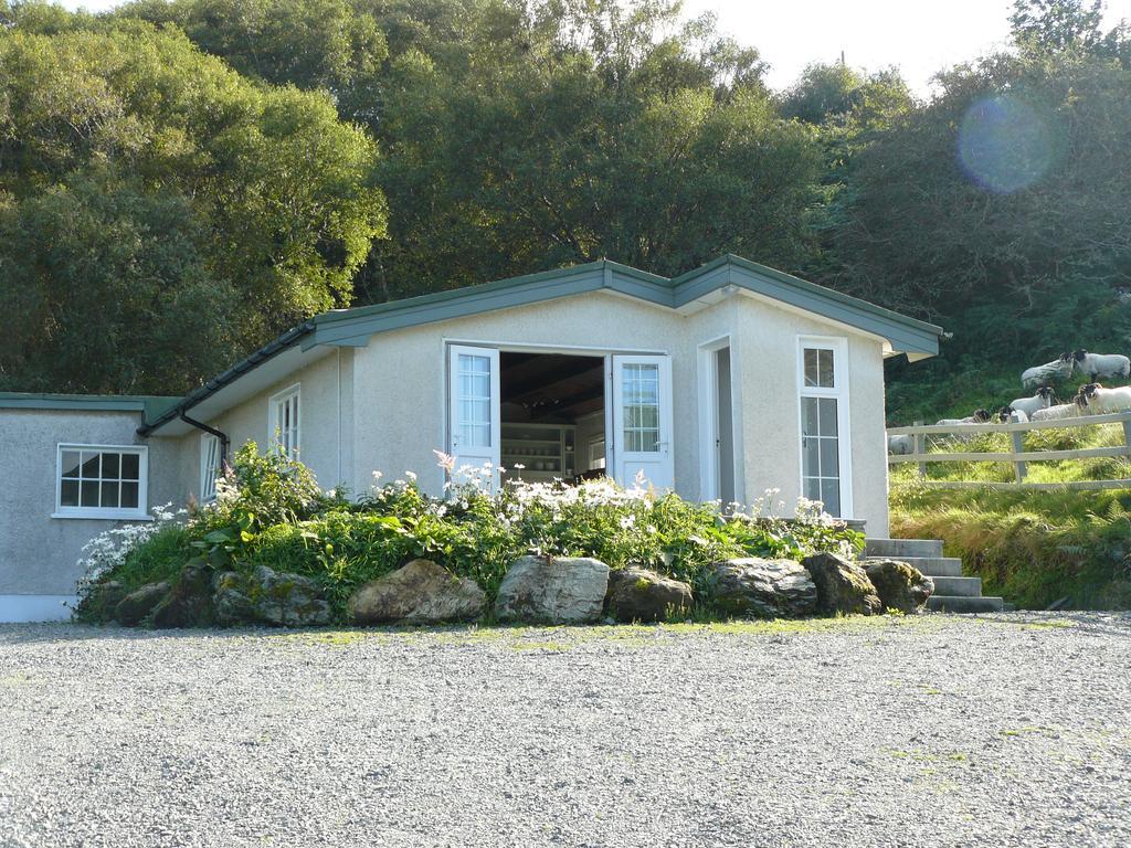 Roberts' Cottage Westport Bagian luar foto